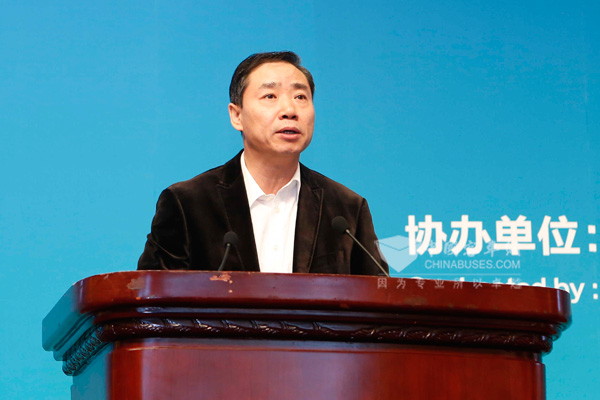 辛國斌工業(ye) 和信息化部副部長