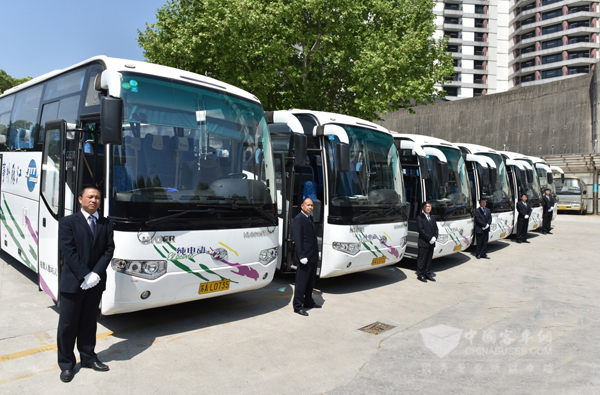 南京：旅遊客運車輛 “導遊員專座”啟用