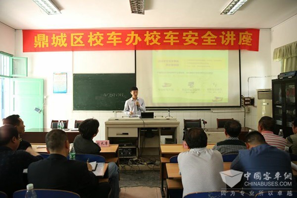 “袋鼠”又來啦！宇通校車安全大講堂湖南常德開講