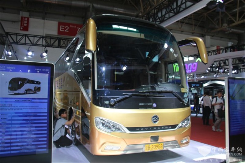 金旅“領航者”係列高端豪華大型客車