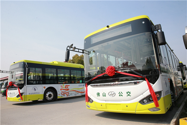 105台海格客車交付廣東順德汽運