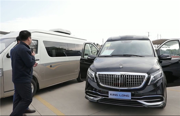 金龍專用車發布會-商旅係列