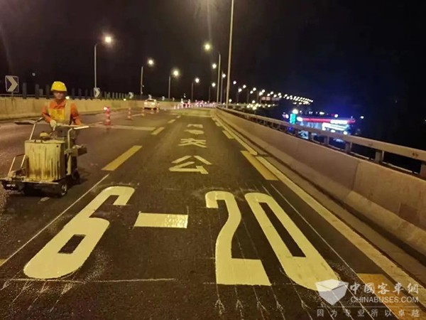 公交專(zhuan) 用道管理 高效利用 道路資源