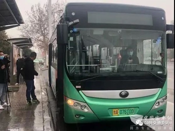 公交安全 運營行車 進出站 開關(guan) 門 操作步驟