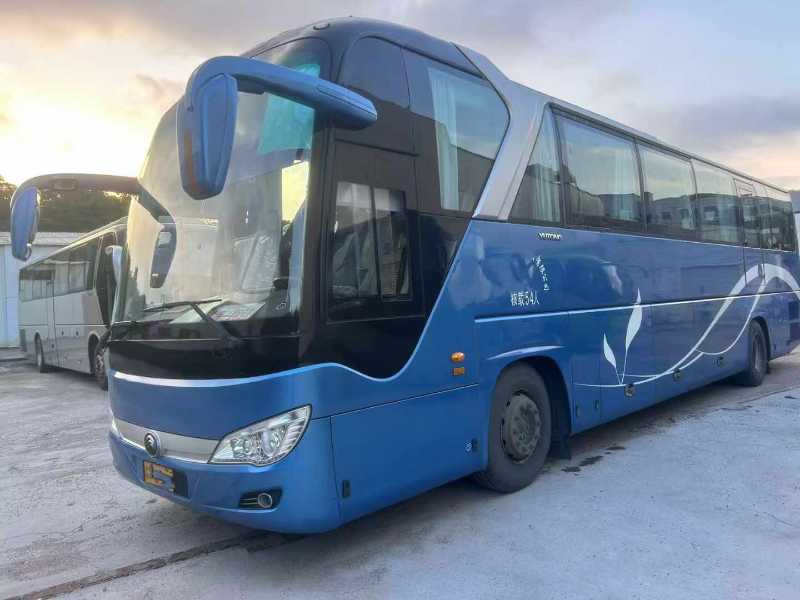 2019年7月 粵牌國五54座宇通6122氣囊旅遊車 
