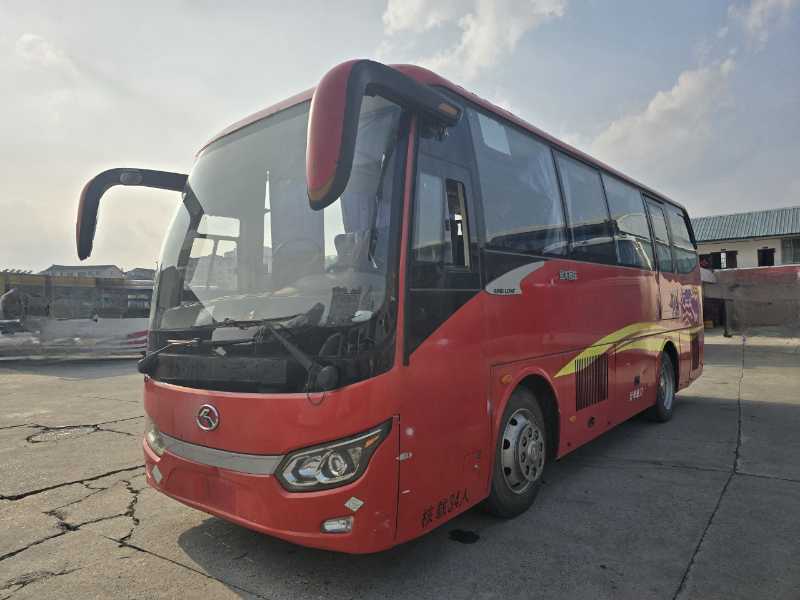 2019年3月 多台國五天然氣CNG金龍6802氣囊車