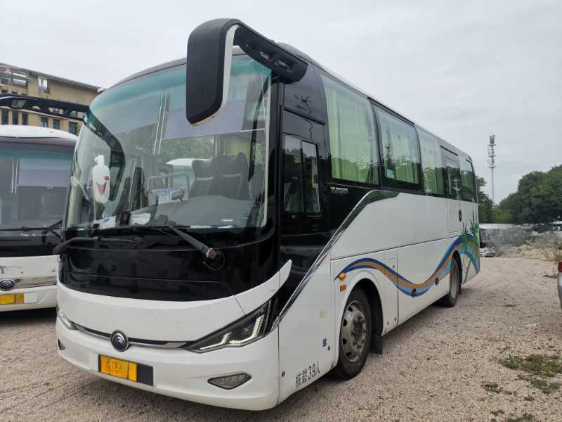 2019年7月 39座國五雙檔宇通6907氣囊旅遊車