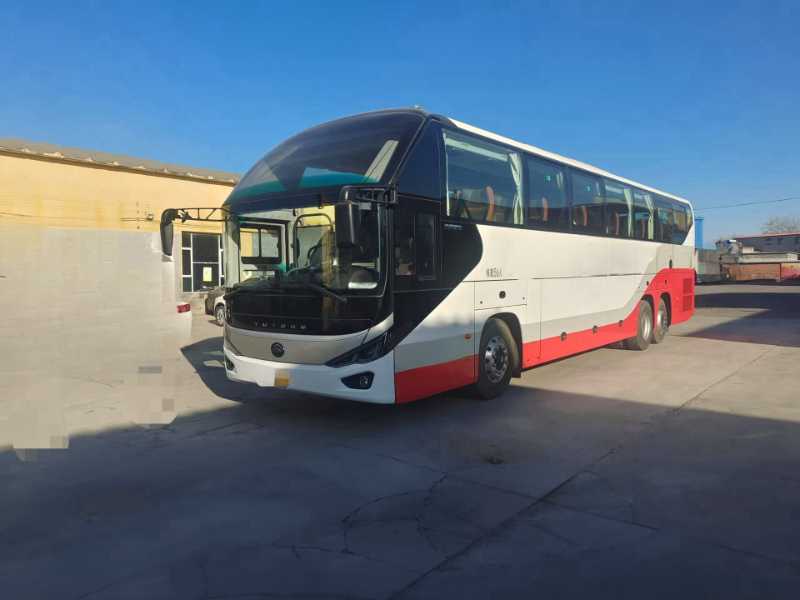 國六56座鍋爐暖氣有公告宇通C13型6137旅遊車