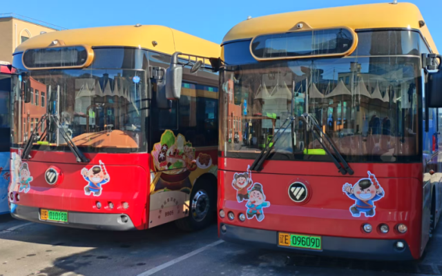 跟著歐輝去旅行 坐著歐輝複古鐺鐺車 品味本溪特色年味之旅！
