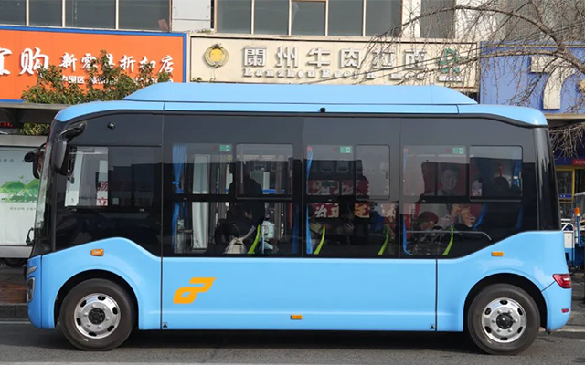 徐州公交推出“寶寶巴士” 溫馨服務獲市民點讚