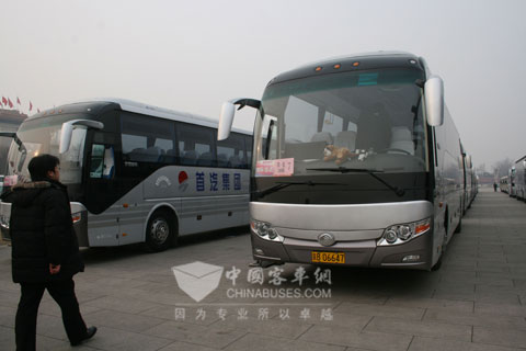 首汽的宇通兩(liang) 會(hui) 服務用車