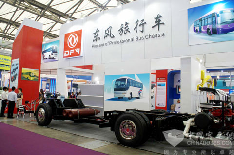 2010上海客車展東(dong) 風旅行車展台