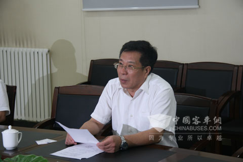 天津公交集團副總經理張亞(ya) 光