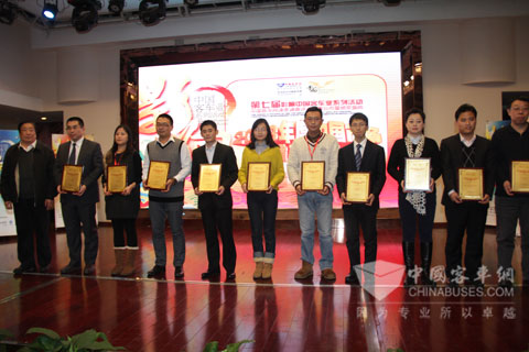 影響中國客車業(ye) 2013中國市場推薦客車揭曉