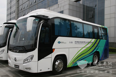 交車儀(yi) 式上的福田歐輝客車