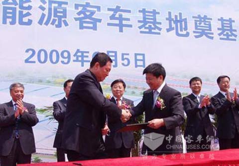 中國一汽betway在线官网客車基地落戶大連