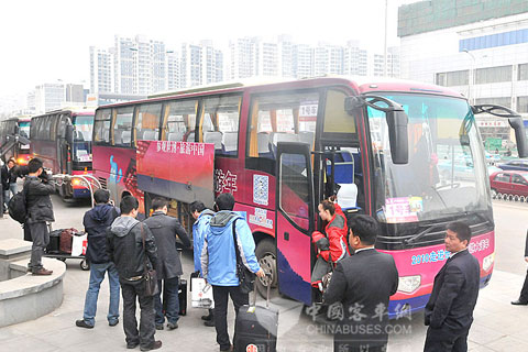 “海格”世博大篷車暢遊全國