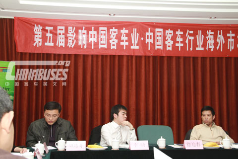 與(yu) 會(hui) 嘉賓積極暢談並分享海外市場營銷體(ti) 驗和建議