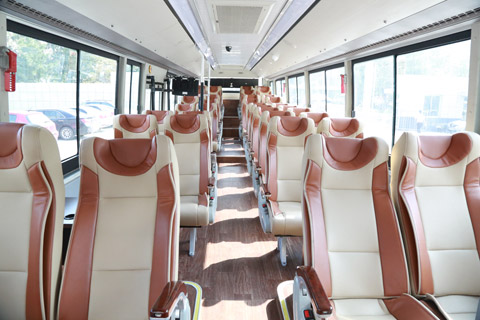 福田歐輝BJ6127智藍D9純電動商務班車